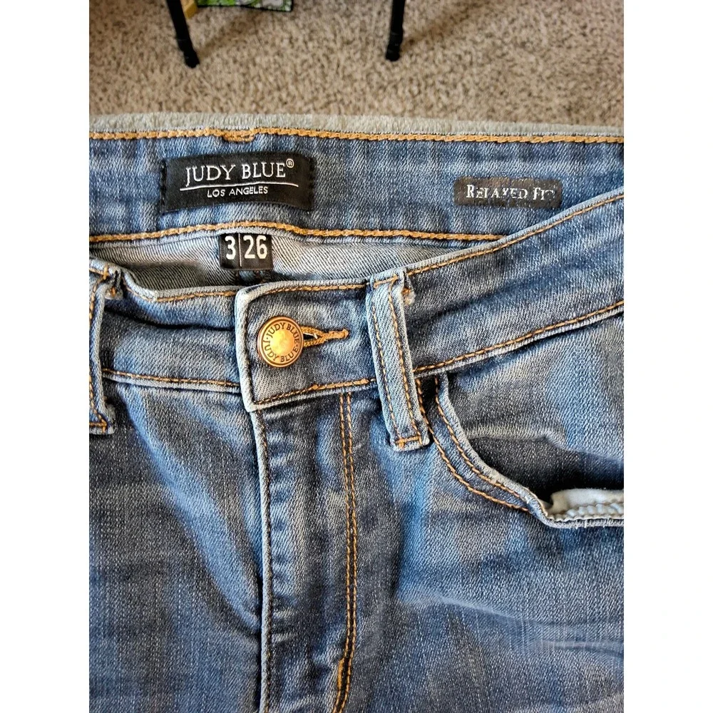 Judy Blue Relaxed Fit High Rise Medium‎ Wash Straight Leg Jeans Size 3/26